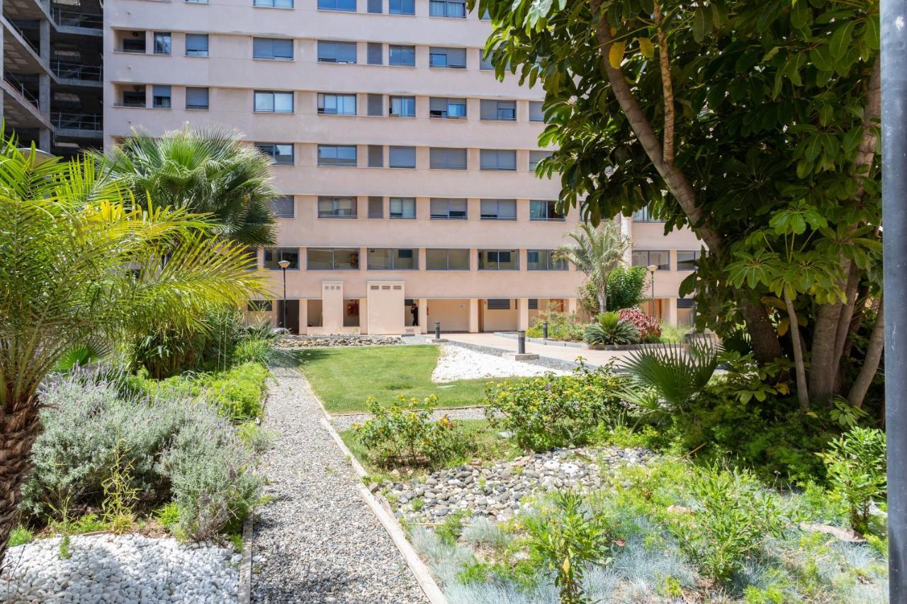 Malaga Centro Maria Zambranoアパートメント エクステリア 写真