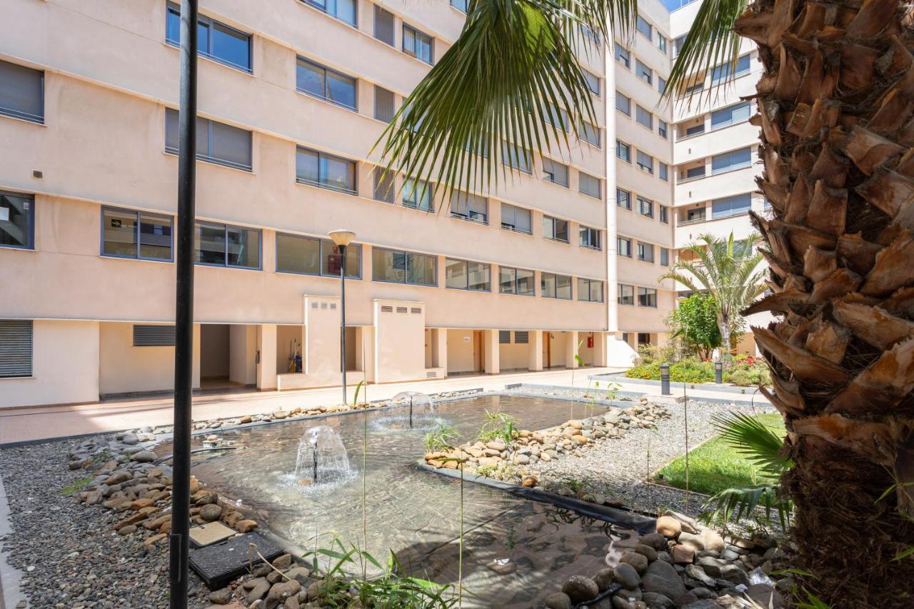 Malaga Centro Maria Zambranoアパートメント エクステリア 写真