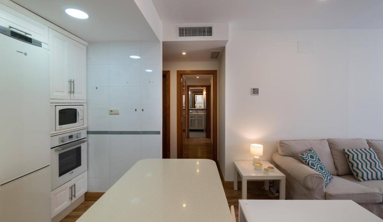 Malaga Centro Maria Zambranoアパートメント エクステリア 写真